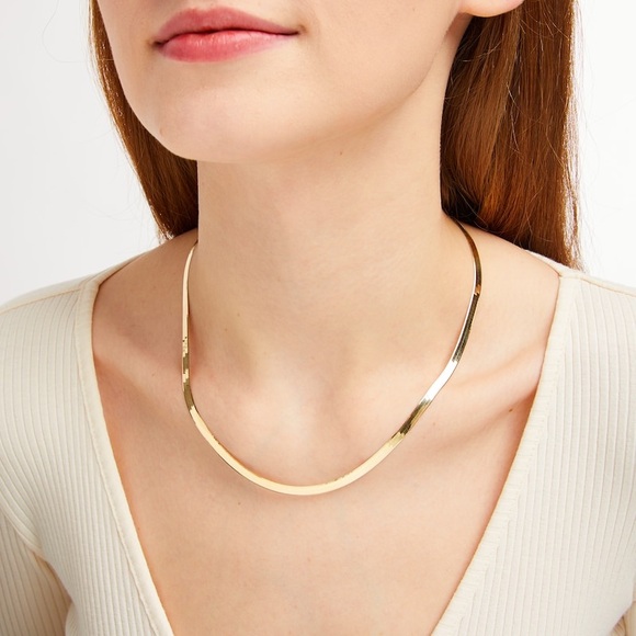 Nordstrom Jewelry - ♥️BRAND NEW from Nordstrom Gold Serpentine 18k gold plated Necklace.